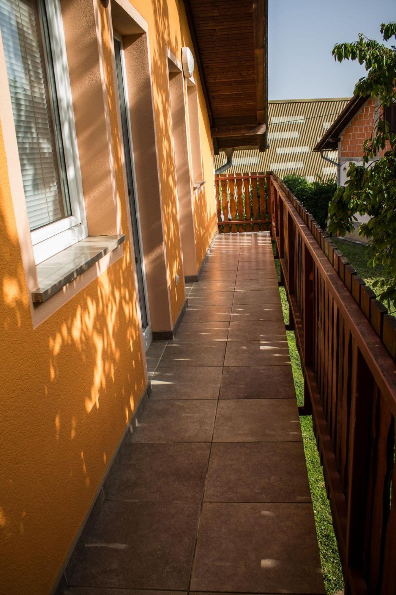Apartment Pavlesic Slunj Buitenkant foto