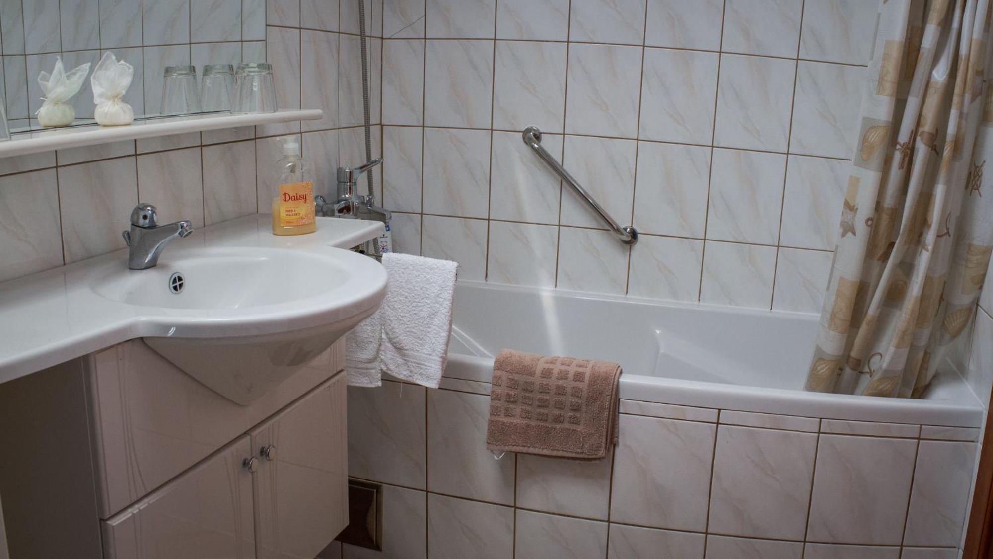 Apartment Pavlesic Slunj Buitenkant foto